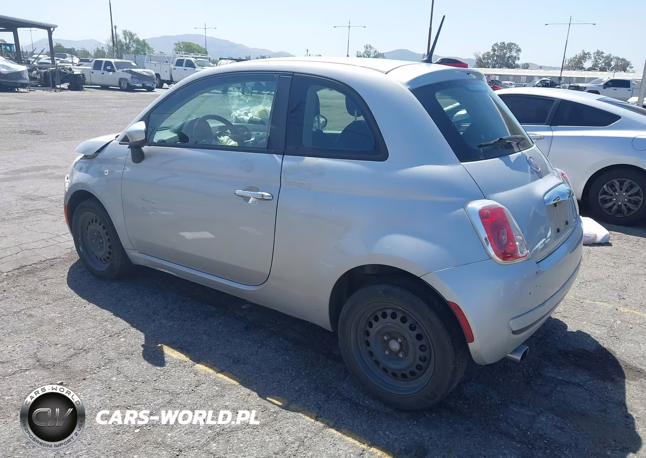 2013 Fiat 500 Pop VIN:3C3CFFAR8DT552421 - 3