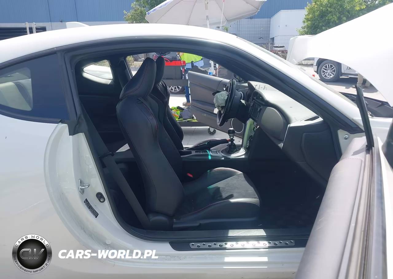 2020 Subaru Brz Limited VIN:JF1ZCAC14L9703793 - 5
