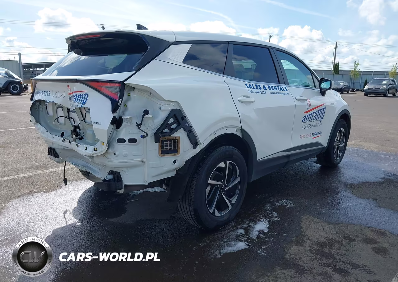 2025 Kia Sportage Hybrid Lx VIN:KNDPUCDG8S7188952 - 4