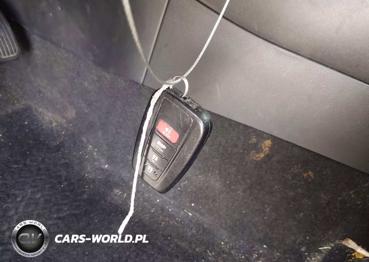 2020 Toyota Corolla Hybrid Le VIN:JTDEBRBE0LJ004853 - 11