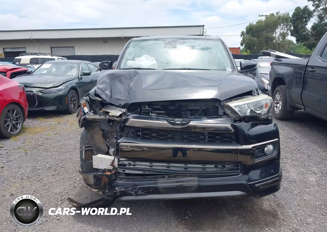 2021 Toyota 4Runner Nightshade Special Edition VIN:JTEJU5JR5M5874660 - 12