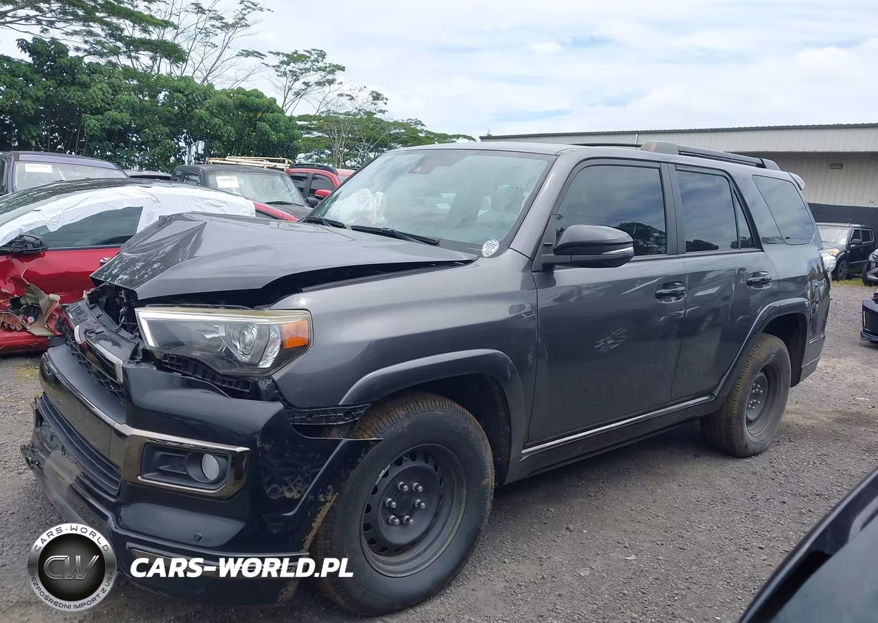 2021 Toyota 4Runner Nightshade Special Edition VIN:JTEJU5JR5M5874660 - 14