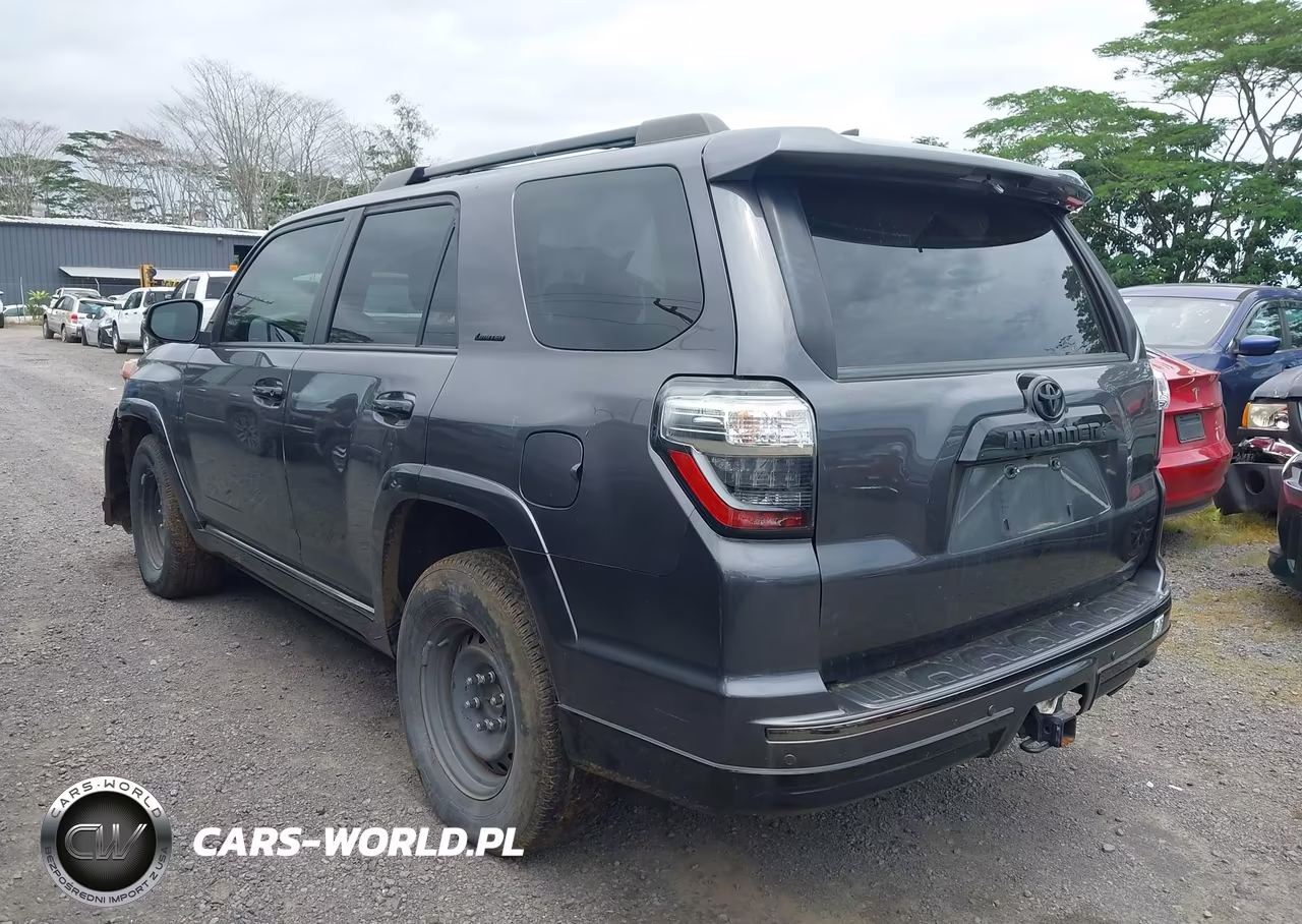 2021 Toyota 4Runner Nightshade Special Edition VIN:JTEJU5JR5M5874660 - 3