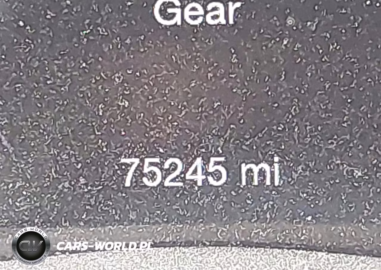 2017 Jeep Grand Cherokee Altitude 4X4 VIN:1C4RJFAG3HC946610 - 15