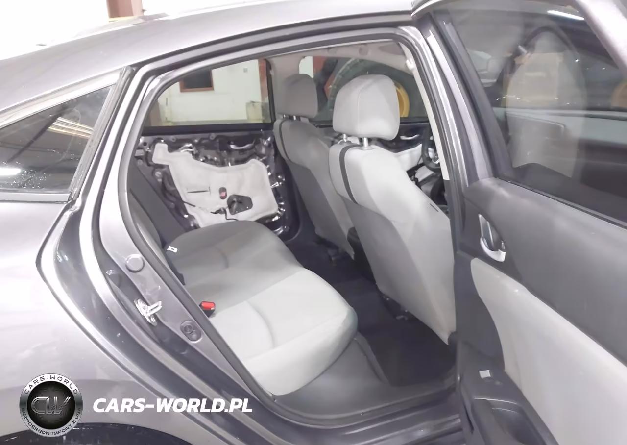 2019 Honda Civic Lx VIN:19XFC2F65KE042182 - 8