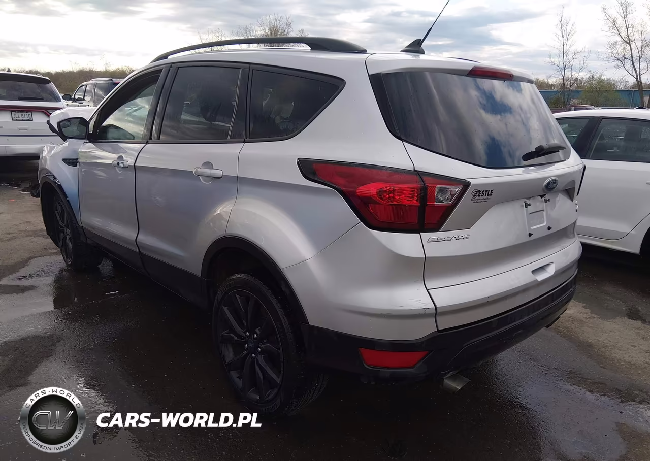2019 Ford Escape Se VIN:1FMCU9GD5KUB30491 - 3