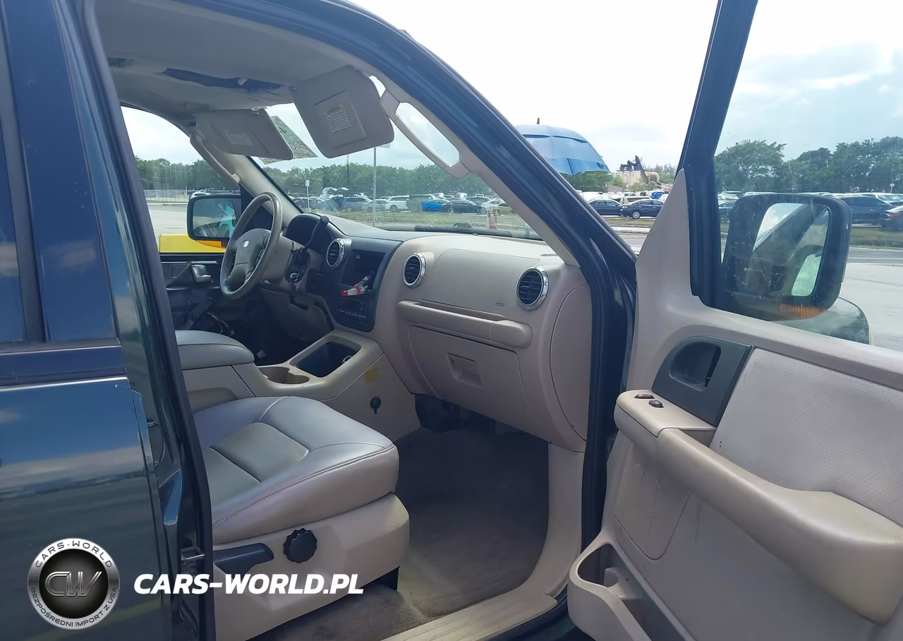 2004 Ford Expedition Eddie Bauer VIN:1FMRU17W54LA54602 - 5