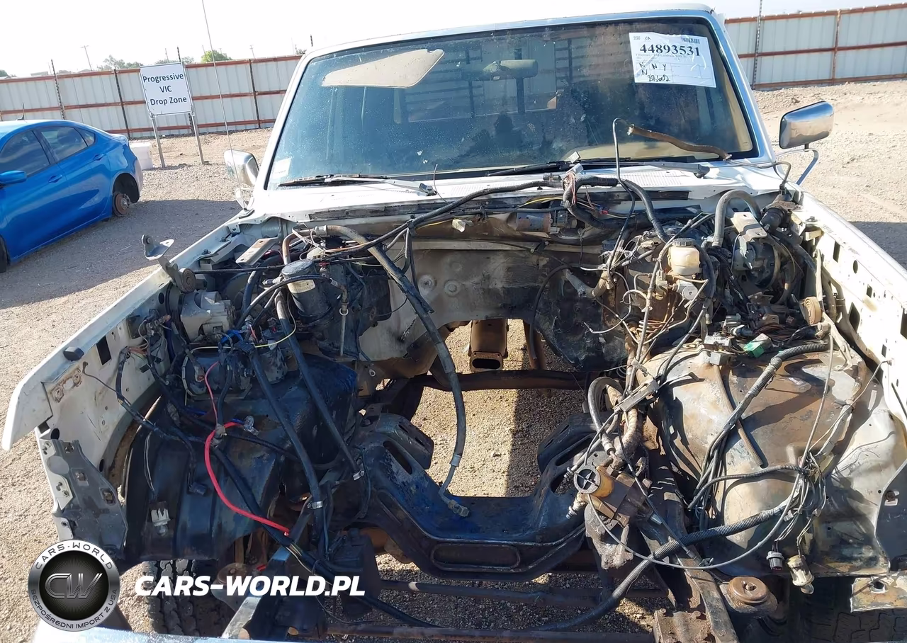 1988 Ford F250 VIN:1FTHX25G5JKA38944 - 10