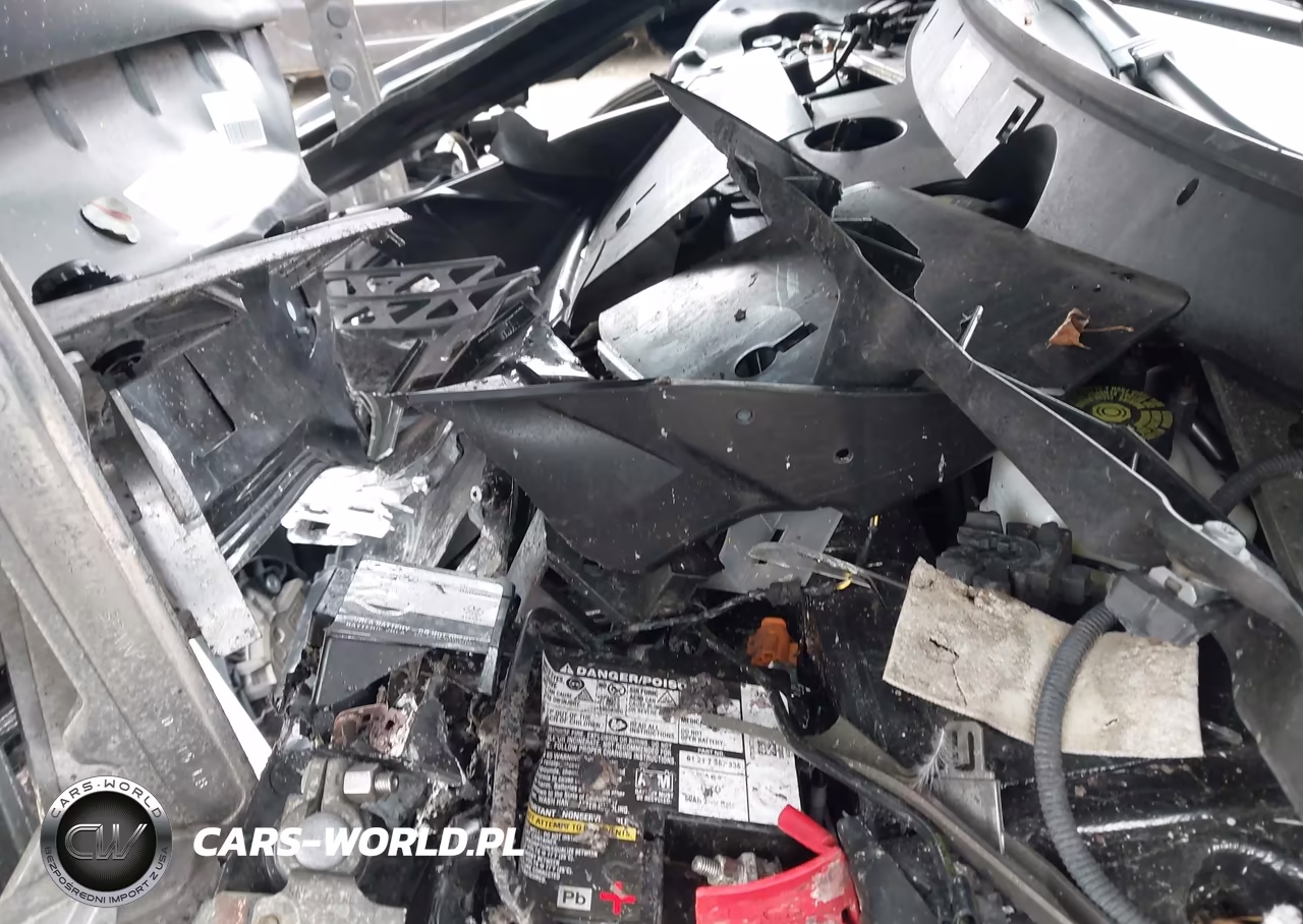 2015 BMW I8 VIN:WBY2Z2C54FV391830 - 10