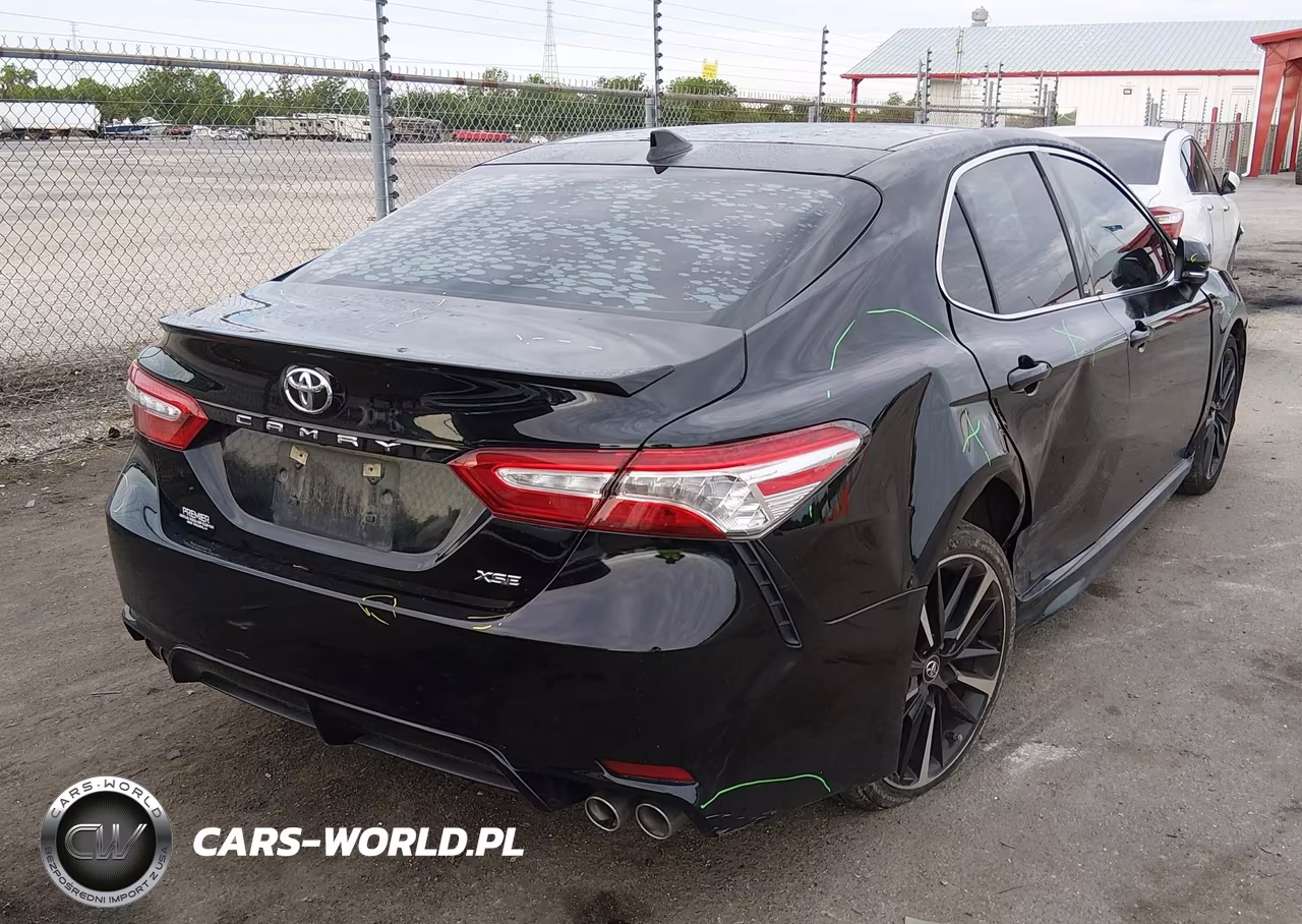 2020 Toyota Camry Xse VIN:4T1K61AK0LU906106 - 4