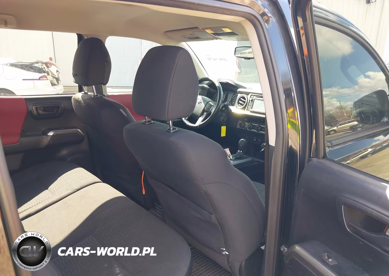 2018 Toyota Tacoma Sr5 V6 VIN:3TMCZ5AN8JM161477 - 8