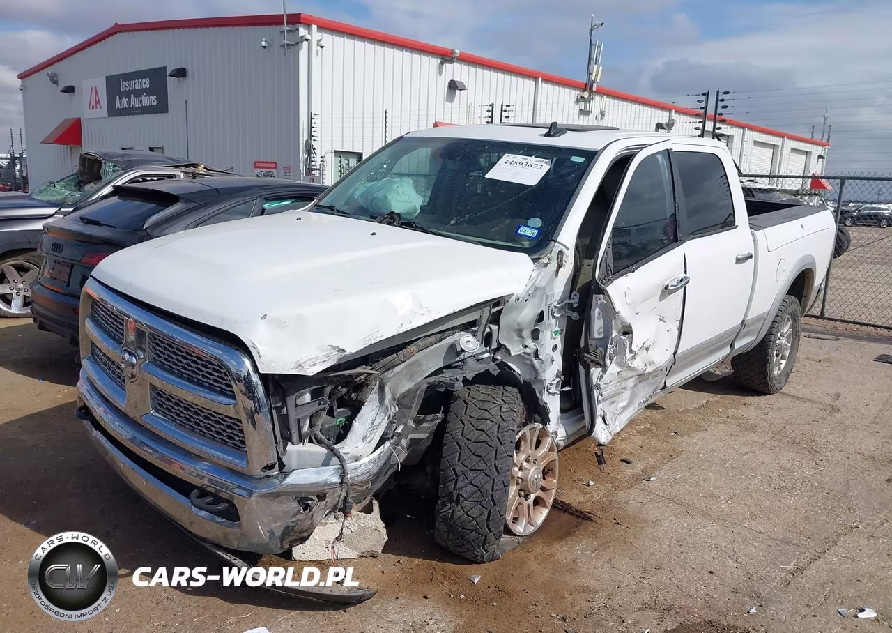 2015 Ram 2500 Laramie VIN:3C6UR5FL6FG603343 - 2