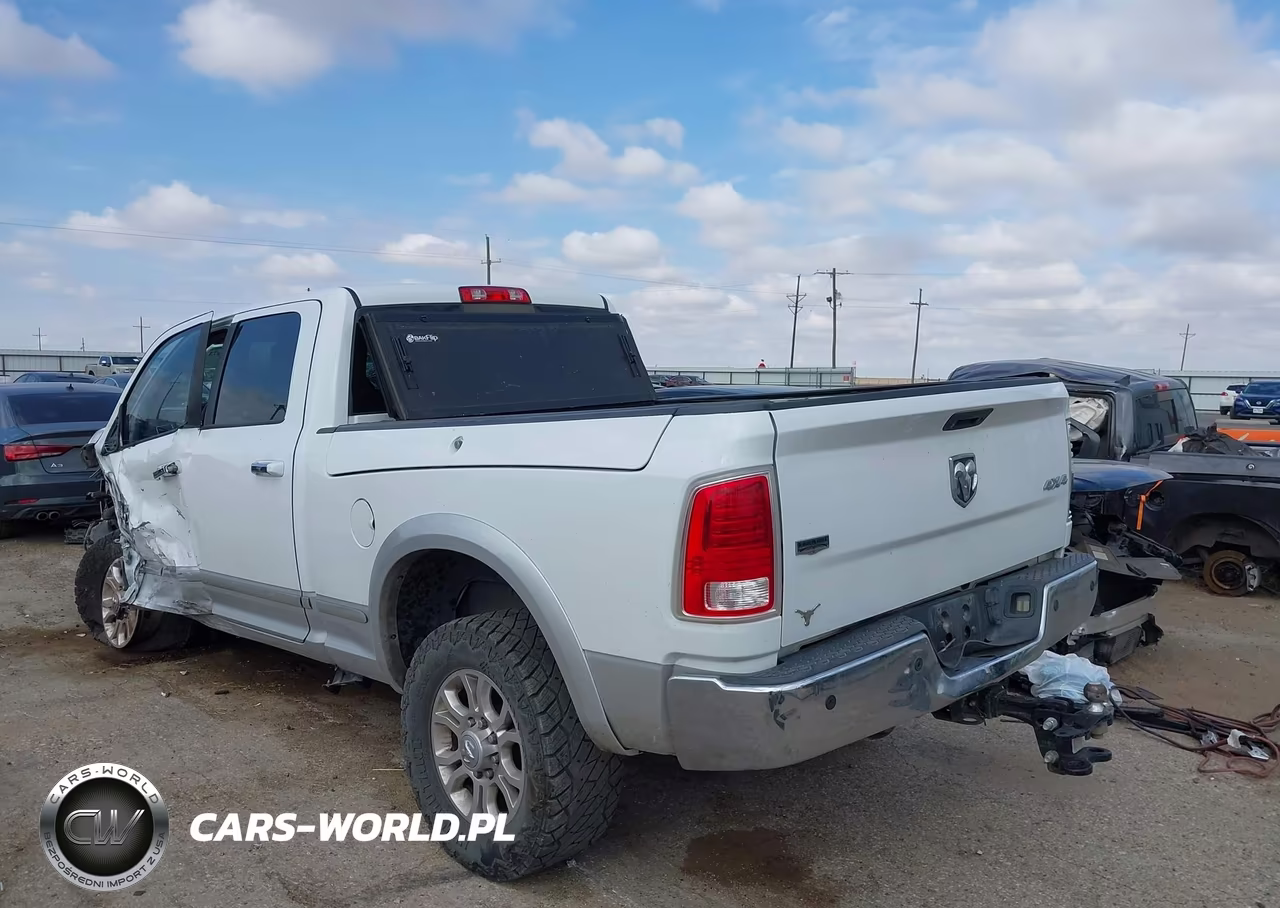 2015 Ram 2500 Laramie VIN:3C6UR5FL6FG603343 - 3