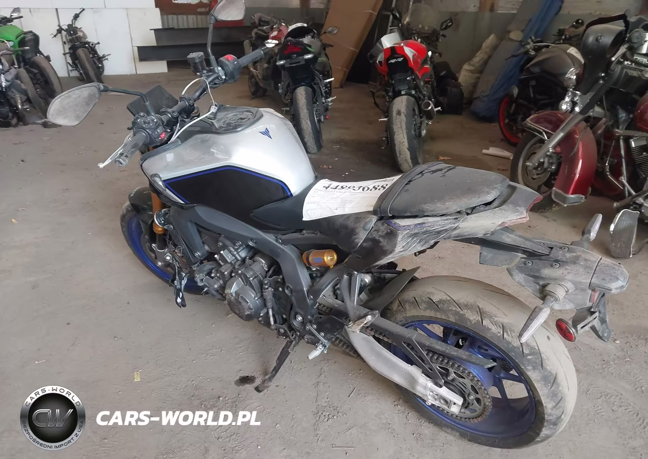 2025 Yamaha Mt09 Sp VIN:JYARN95E0SA001241 - 3