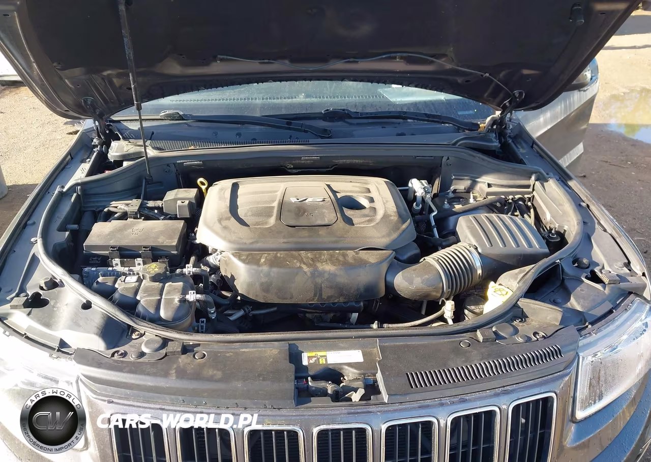 2016 Jeep Grand Cherokee Laredo VIN:1C4RJFAGXGC490233 - 10