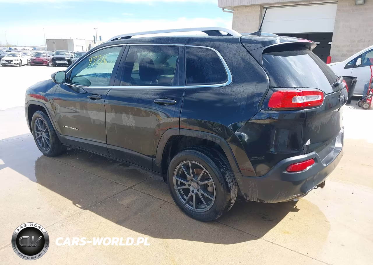 2016 Jeep Cherokee Latitude VIN:1C4PJLCB2GW243410 - 3