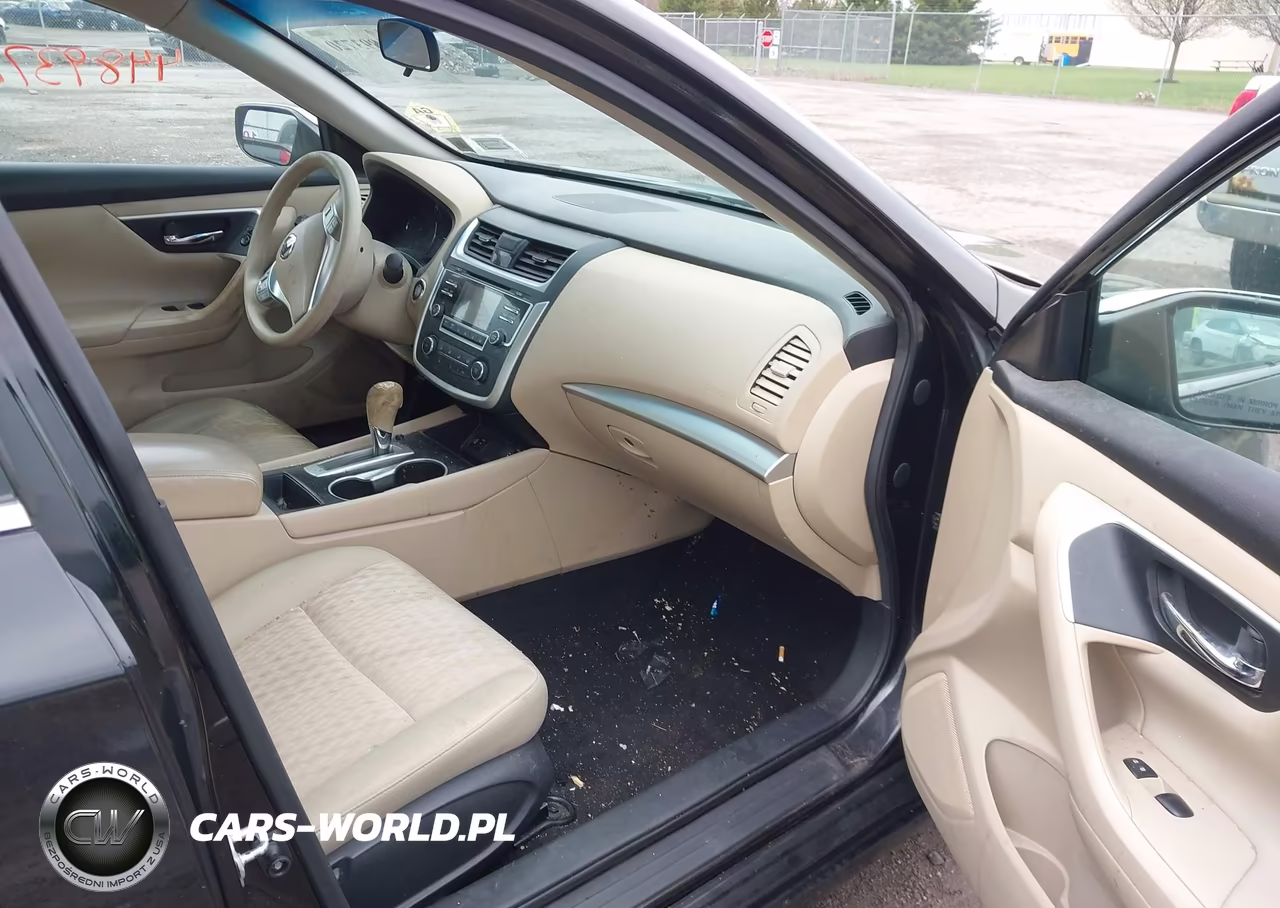 2016 Nissan Altima 2.5 S VIN:1N4AL3AP7GN332674 - 5