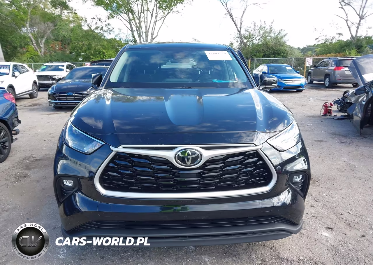 2022 Toyota Highlander Le VIN:5TDZZRAHXNS133407 - 12