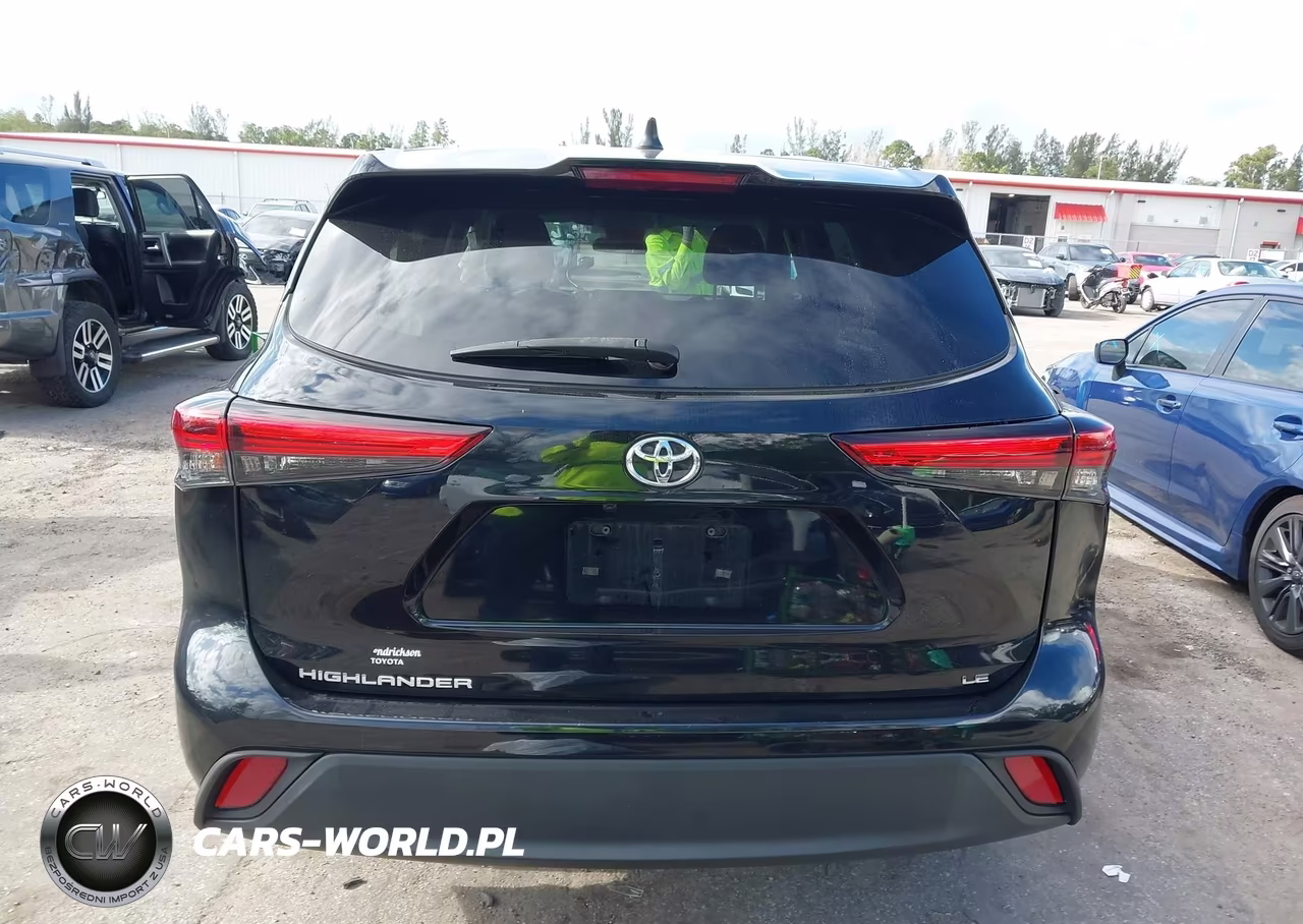 2022 Toyota Highlander Le VIN:5TDZZRAHXNS133407 - 16