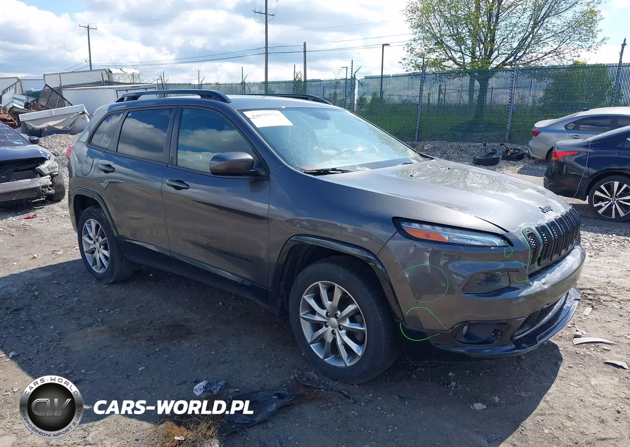 2018 Jeep Cherokee Latitude Tech Connect 4X4 – zdjęcie 1 z 16
