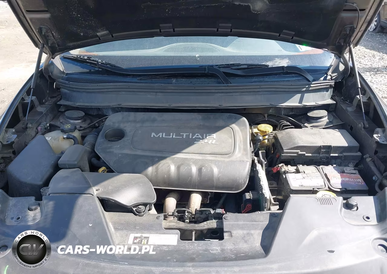 2018 Jeep Cherokee Latitude Tech Connect 4X4 VIN:1C4PJMCB8JD586571 - 10