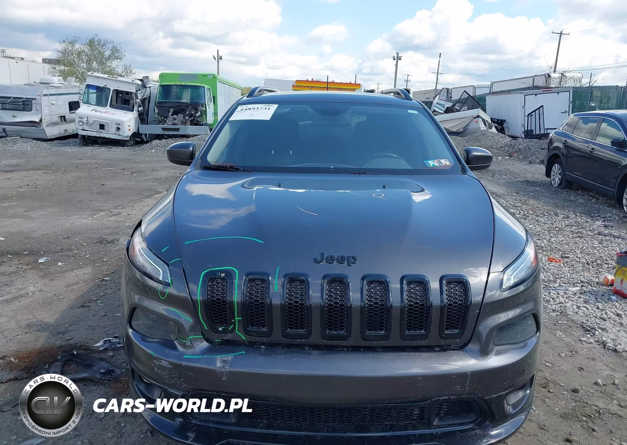 2018 Jeep Cherokee Latitude Tech Connect 4X4 VIN:1C4PJMCB8JD586571 - 12