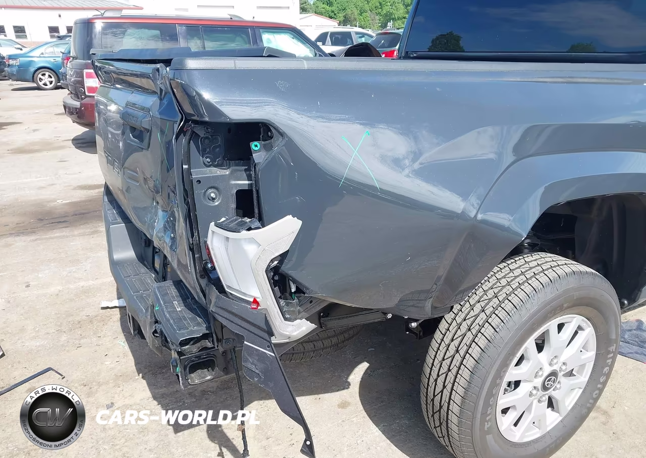 2026 Toyota Tacoma Sr5 VIN:3TYKB5FN6TT035702 - 17