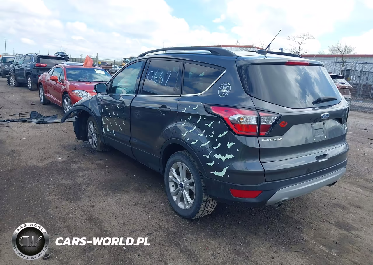 2018 Ford Escape Se VIN:1FMCU0GD7JUC20669 - 3