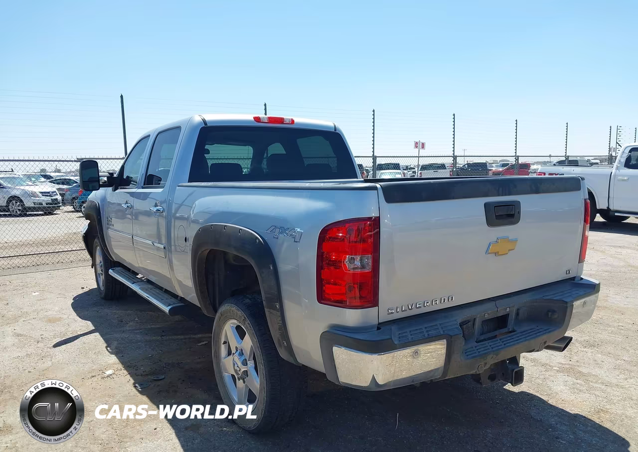 2013 Chevrolet Silverado 2500Hd Lt VIN:1GC1KXCG5DF107323 - 3