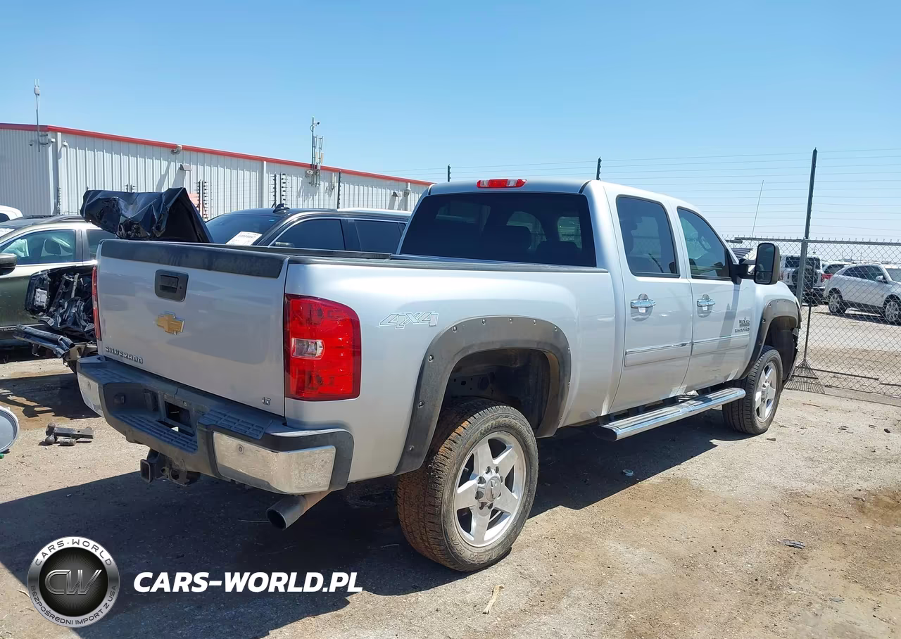 2013 Chevrolet Silverado 2500Hd Lt VIN:1GC1KXCG5DF107323 - 4