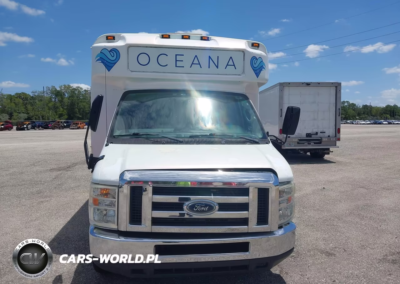 2016 Ford E-450 Cutaway VIN:1FDFE4FS5GDC46620 - 14