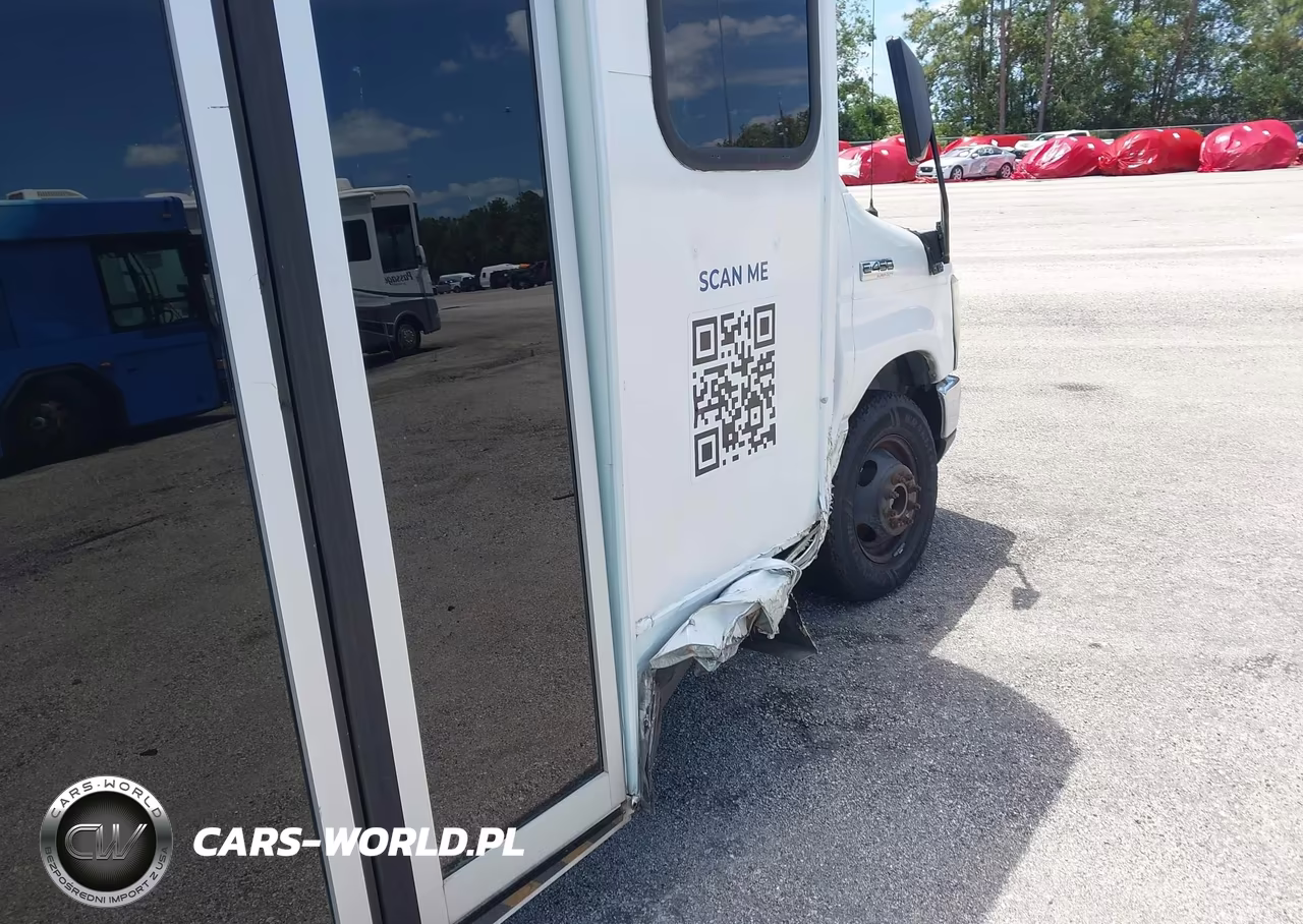 2016 Ford E-450 Cutaway VIN:1FDFE4FS5GDC46620 - 20