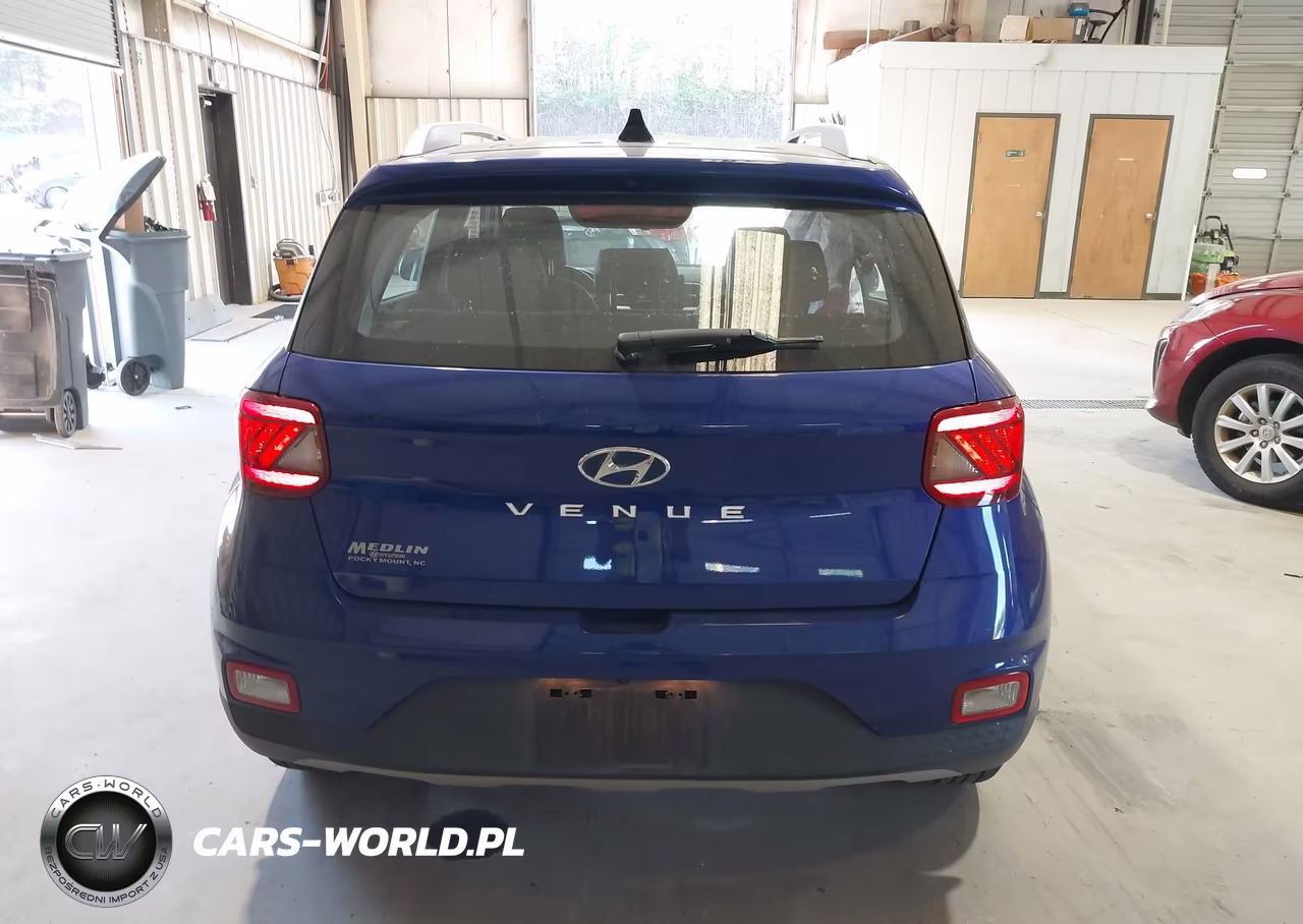 2022 Hyundai Venue Limited VIN:KMHRC8A38NU193094 - 16