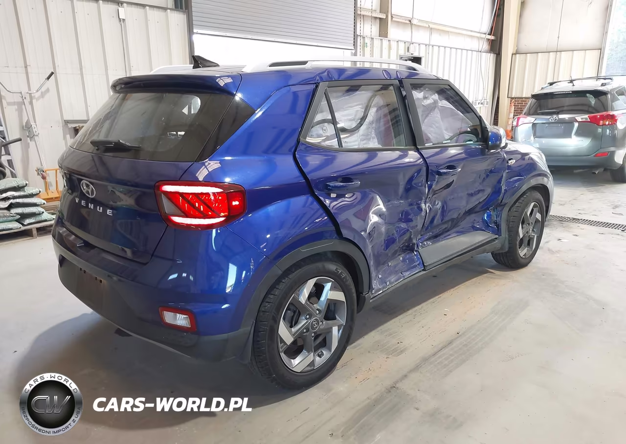 2022 Hyundai Venue Limited VIN:KMHRC8A38NU193094 - 4