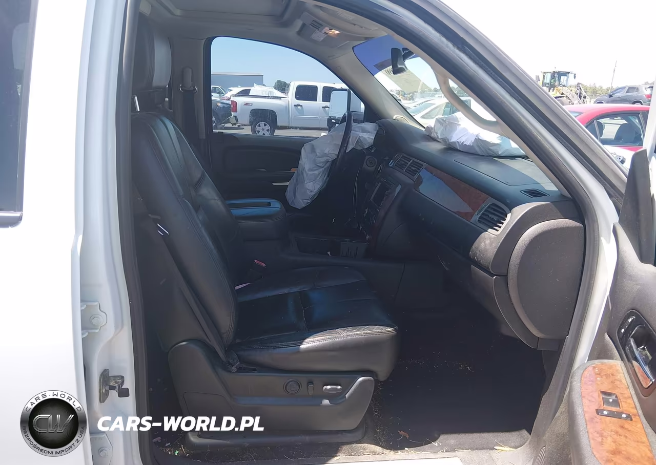 2008 Chevrolet Suburban 1500 Lt VIN:3GNFK163X8G168545 - 5