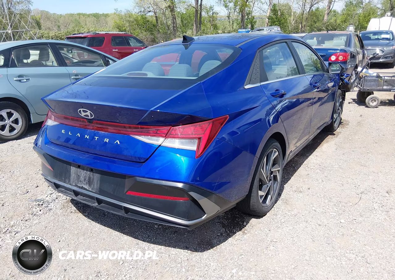 2024 Hyundai Elantra Sel VIN:KMHLS4DG1RU698187 - 4