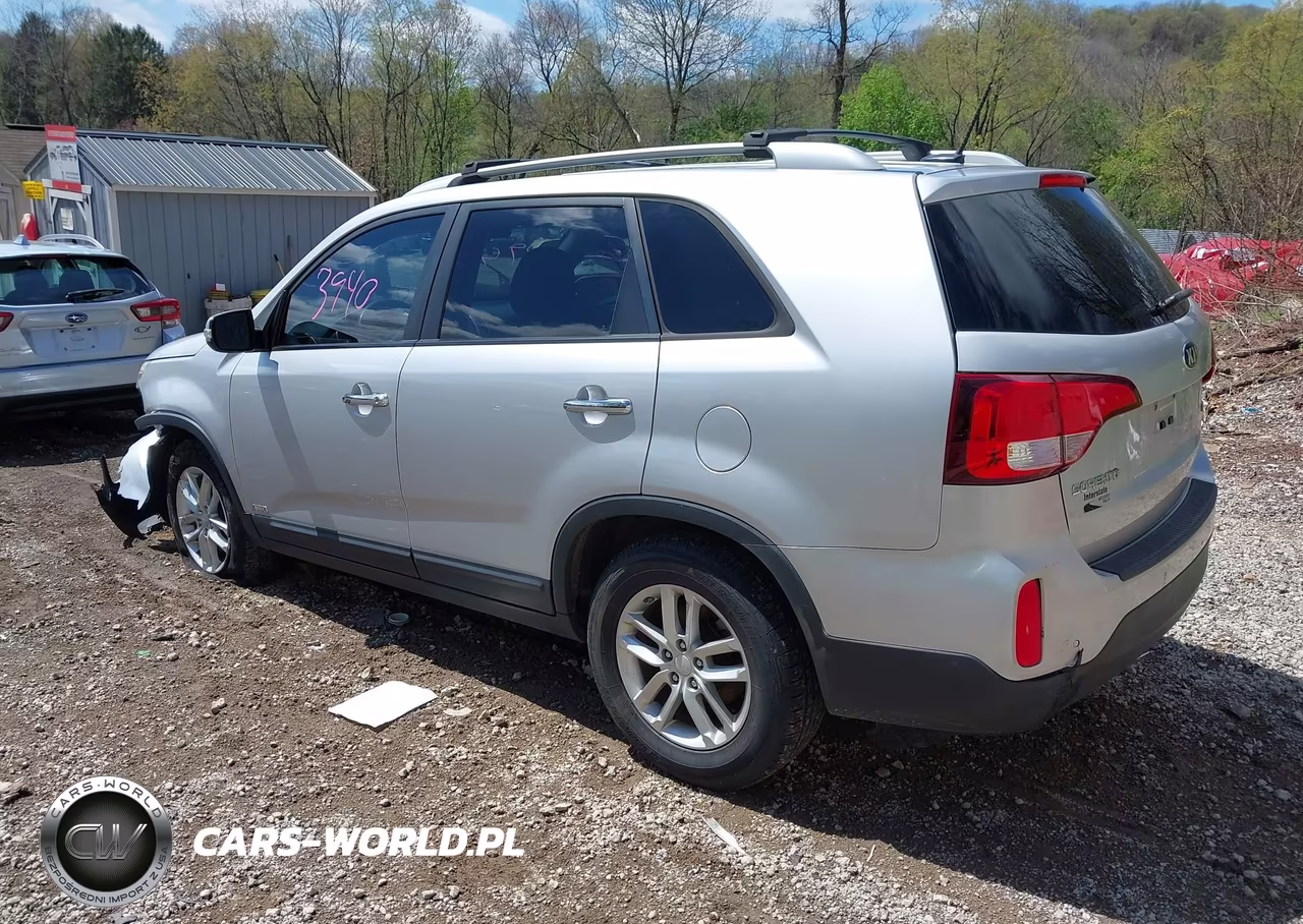2014 Kia Sorento Lx VIN:5XYKTDA62EG519403 - 3