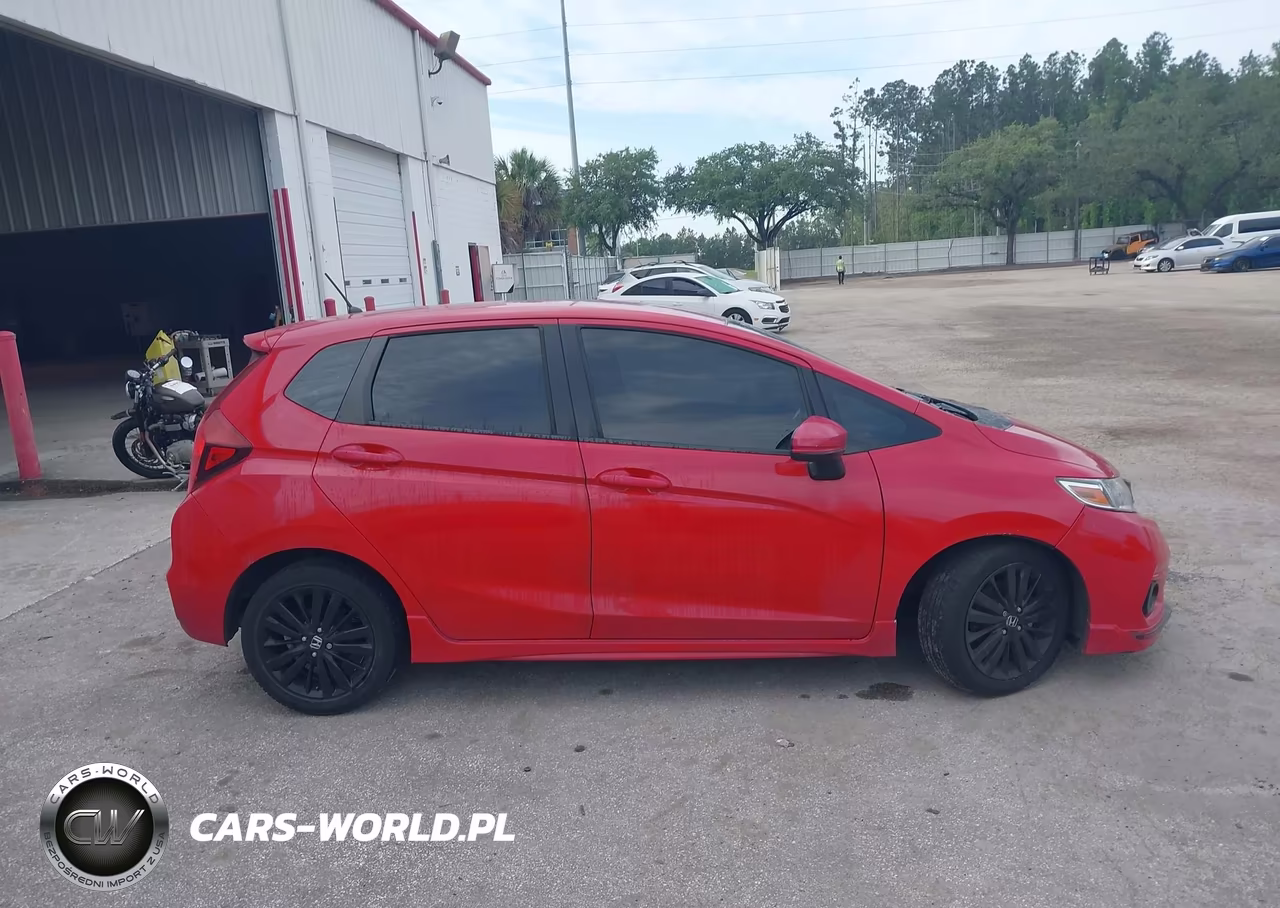 2018 Honda Fit Sport VIN:3HGGK5H76JM730146 - 13