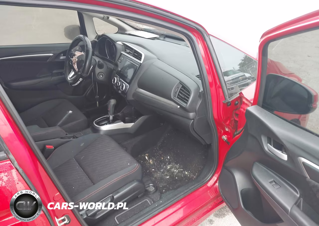 2018 Honda Fit Sport VIN:3HGGK5H76JM730146 - 5