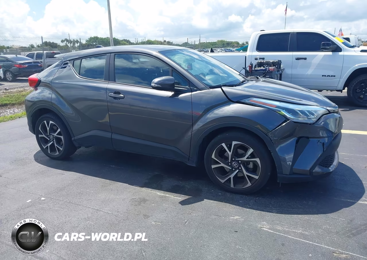 2022 Toyota C-Hr Xle