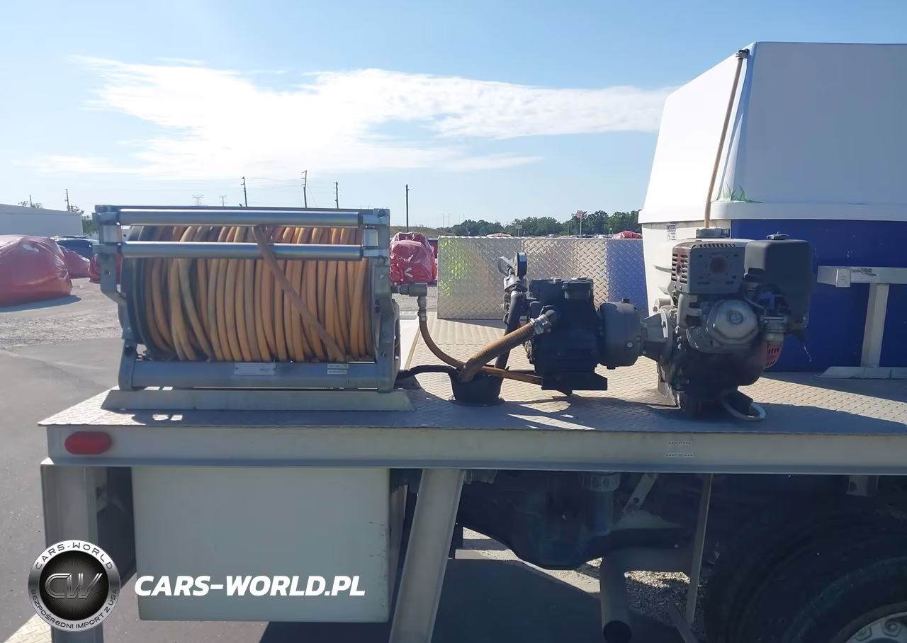 2020 Ram 3500 Chassis Tradesman-Slt VIN:3C7WRSBJ2LG206411 - 13