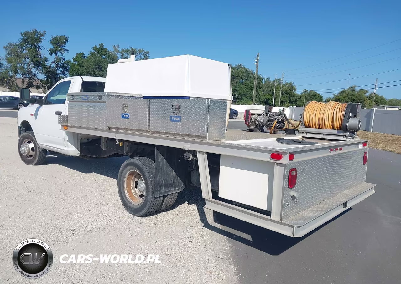2020 Ram 3500 Chassis Tradesman-Slt VIN:3C7WRSBJ2LG206411 - 3
