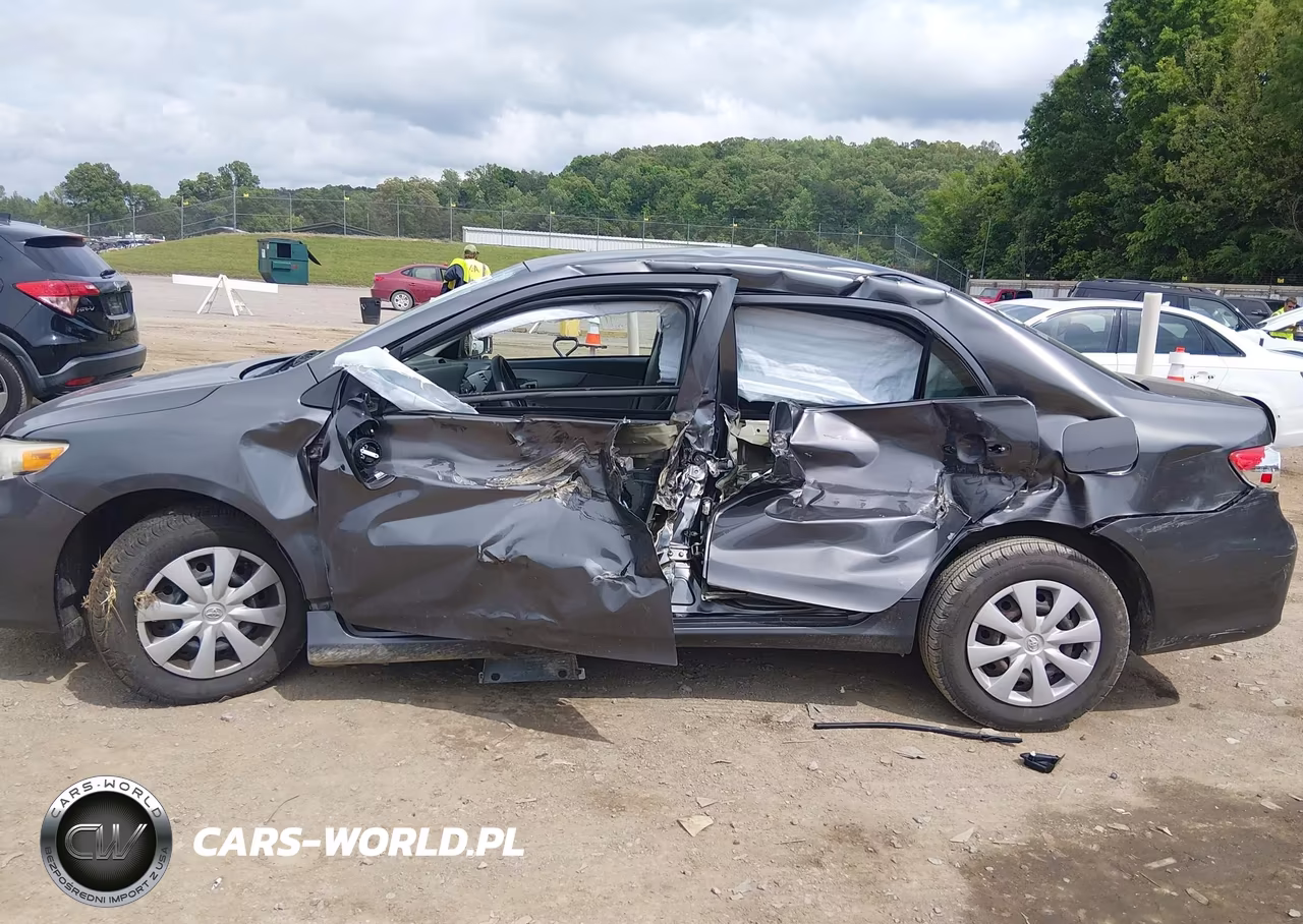 2013 Toyota Corolla L VIN:5YFBU4EE5DP141263 - 13