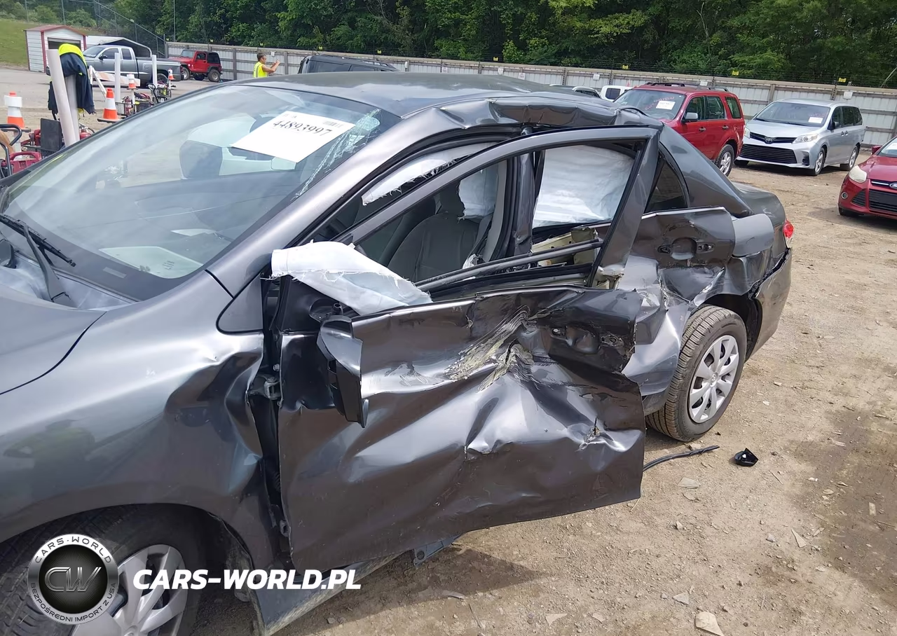 2013 Toyota Corolla L VIN:5YFBU4EE5DP141263 - 16