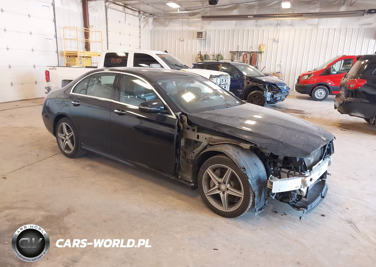 2017 Mercedes-Benz E 300 4Matic