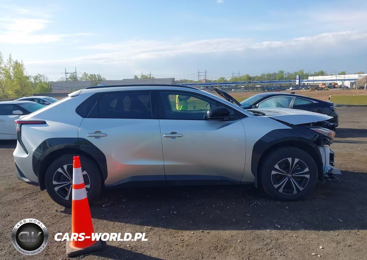 2024 Toyota Bz4X Xle VIN:JTMABACA5RA090195 - 13