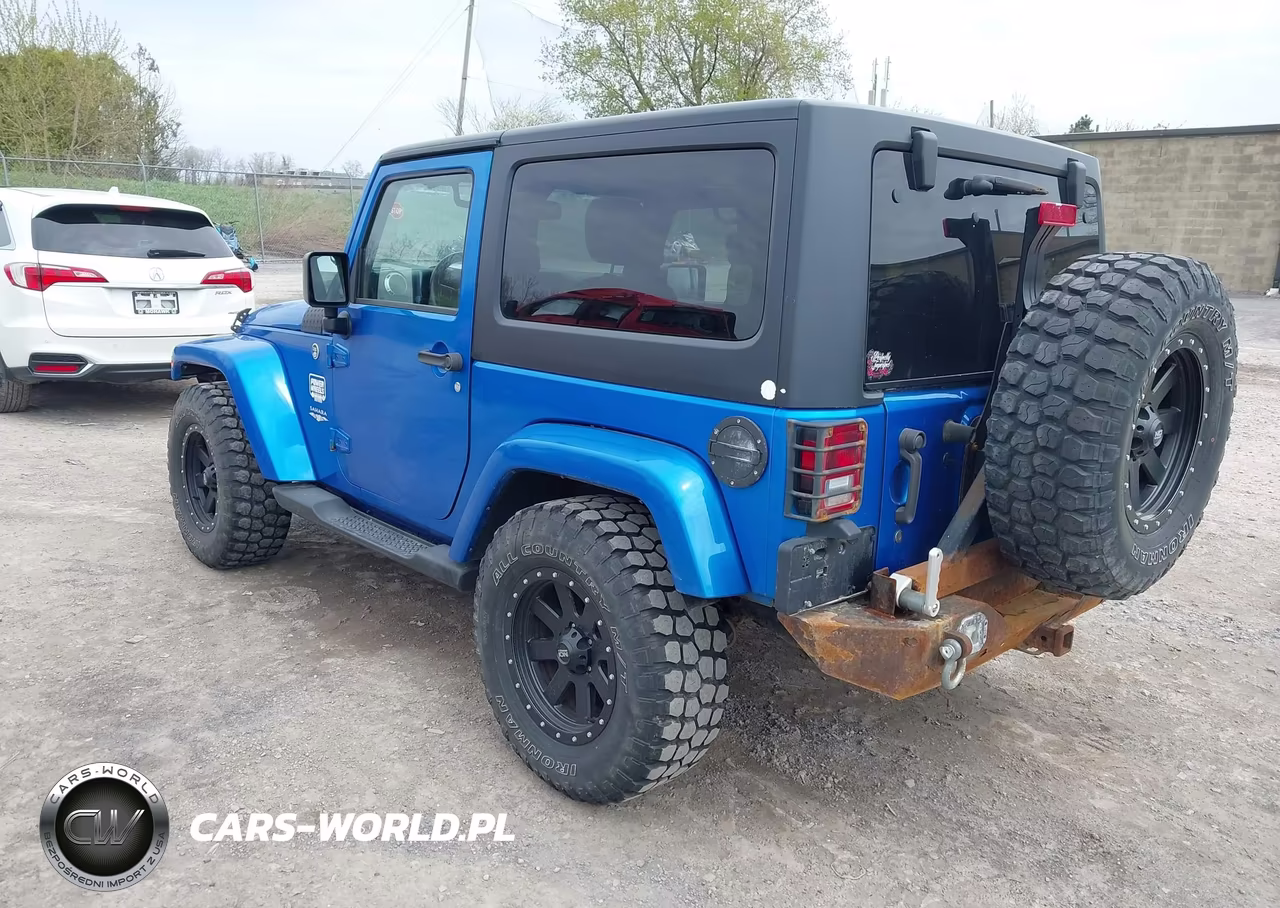 2015 Jeep Wrangler Sahara VIN:1C4AJWBG1FL511108 - 3