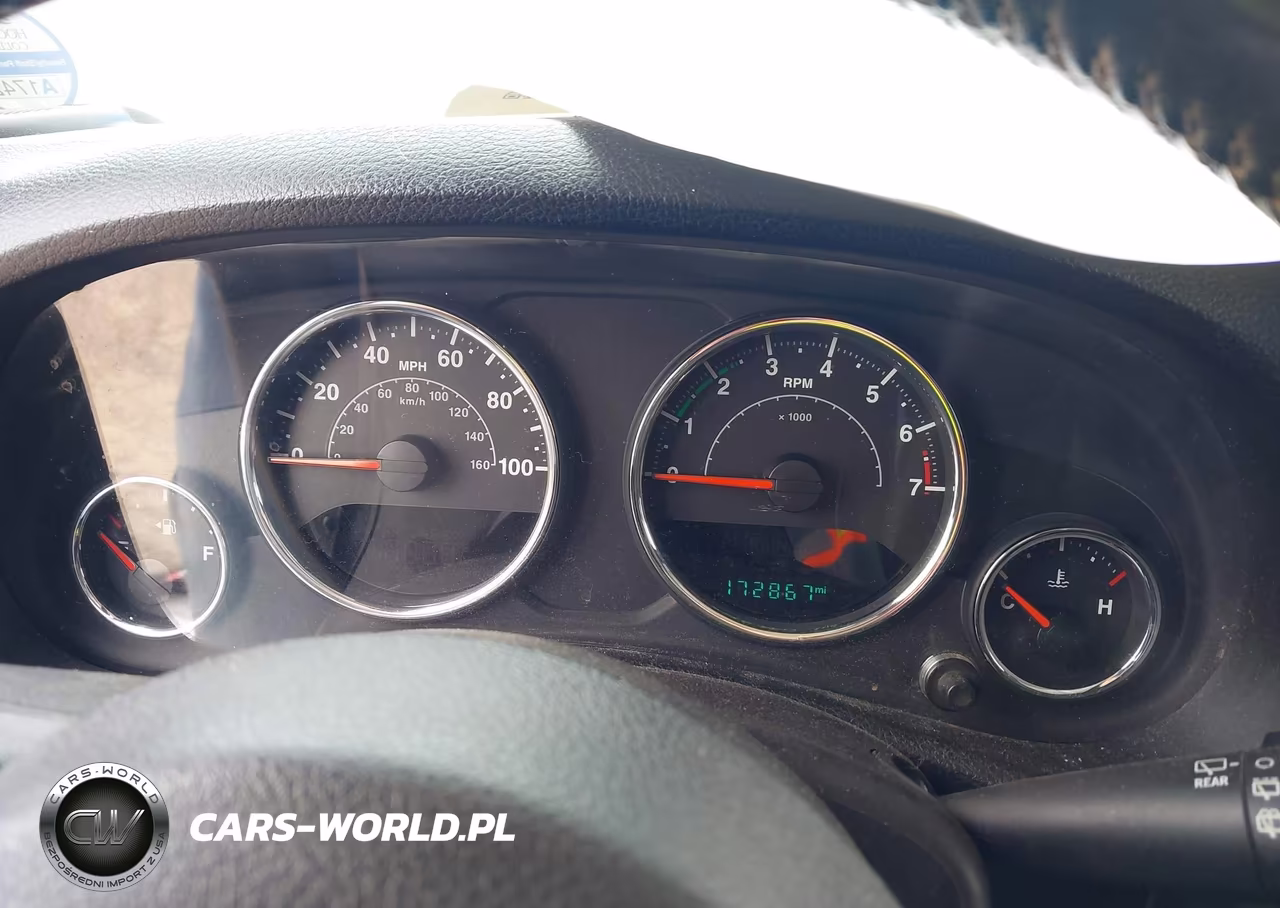 2015 Jeep Wrangler Sahara VIN:1C4AJWBG1FL511108 - 7