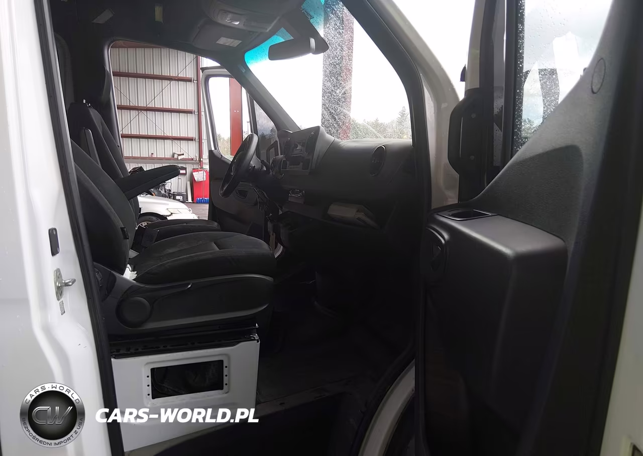 2021 Mercedes-Benz Sprinter 2500 High Roof I4 VIN:W1Y40CHY1MT057014 - 5