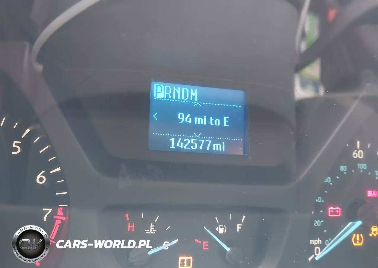 2018 Ford Transit-250 VIN:1FTYR1YM1JKB38271 - 15